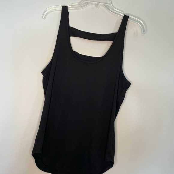 Chaser ladder-back tank top - Picture 3 of 3